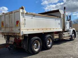 Western Star 4800FX - picture1' - Click to enlarge