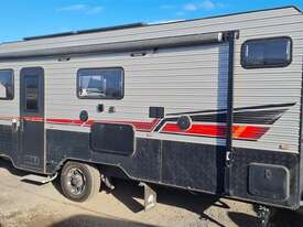 Latitude RV Family Tourer 21 - picture1' - Click to enlarge