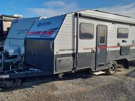 Latitude RV Family Tourer 21 - picture2' - Click to enlarge