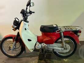 Honda Supercub - picture1' - Click to enlarge