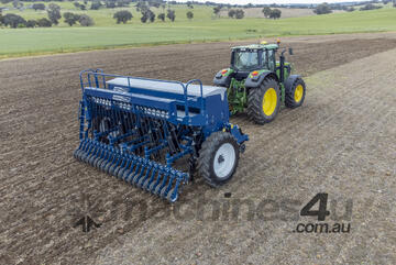 Agrowdrill AD730 | 22 row x 225mm (4.95m) | Spring Tyne