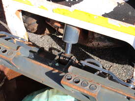 BOBCAT 463 COMPACT SKIDSTEER - picture2' - Click to enlarge