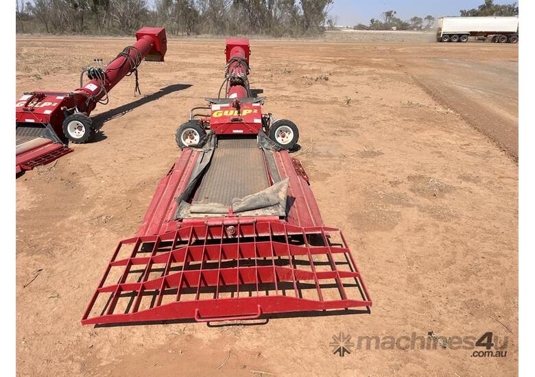 caption WESTFIELD GULP 2 DRIVE OVER HOPPER
