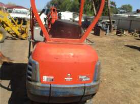 Kubota Mini Excavator - picture2' - Click to enlarge