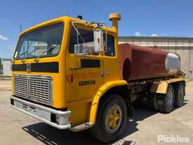 1978 International ACCO 1930B Rigid Day Cab (Water Tanker) - picture1' - Click to enlarge