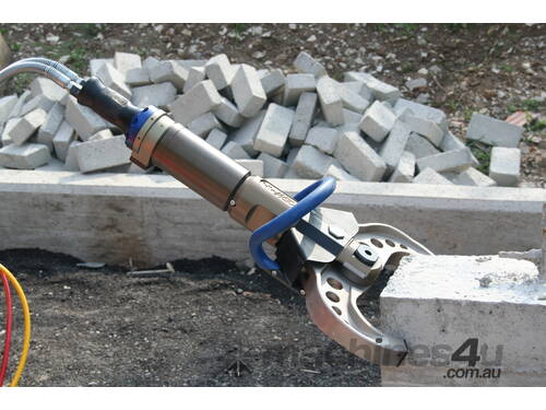 Handheld Concrete Crusher by TEHMA