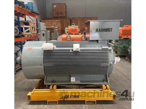 750 kw 1000 hp 4-pole 1492 rpm 415 volt 500 frame AC Electric Motor ABB Type HXR500LH4