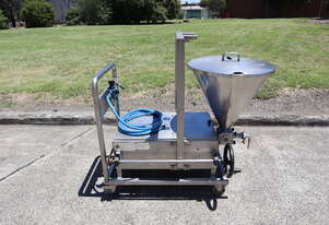 Pneumatic Liquid Piston Filler 500ml - Comas