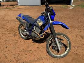 YAMAHA TTR 250 MOTORBIKE - picture1' - Click to enlarge