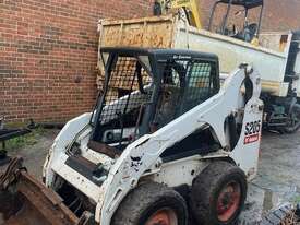 Bobcat S205 2011 (2200 hours) - picture0' - Click to enlarge