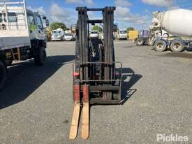 Powerlift CP0D25-XW22F/XF25L Forklift (Solid Tyre) - picture0' - Click to enlarge