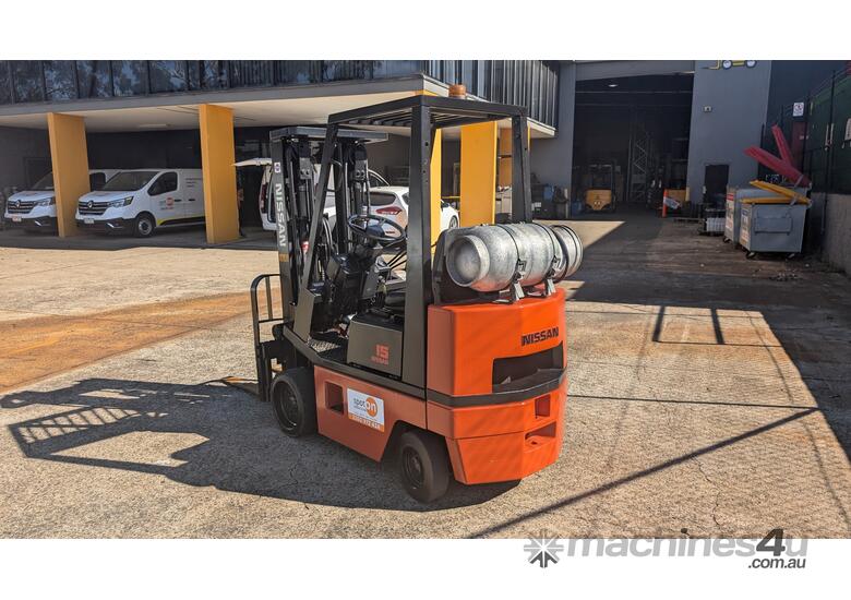 caption NISSAN 1.5T LPG Forklift | Container Entry | Side Shift