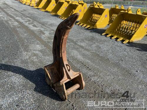 Ripper to suit Komatsu PC200