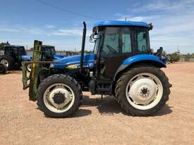 2005 New Holland TD90D Tractor - picture2' - Click to enlarge