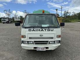 2002 Daihatsu Delta LT - picture0' - Click to enlarge