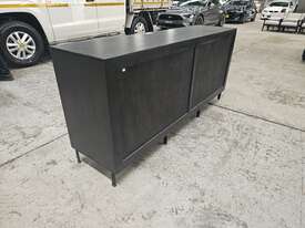 1 X Credenza Cabinet - picture0' - Click to enlarge