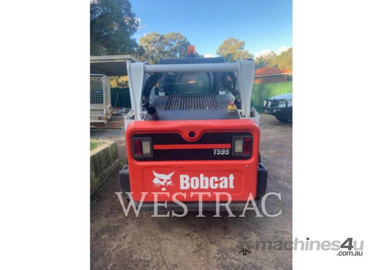 caption BOBCAT T595 Compact Track Loader