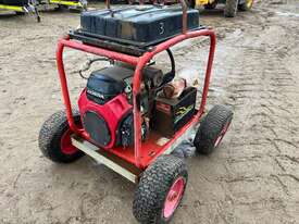 HONDA Mobile Generator - picture0' - Click to enlarge