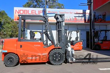 NOBLELIFT 5.0T 4 Wheel Lithium Powered Forklift with Rotator Attachment