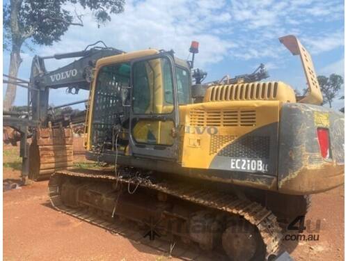 HILCO GLOBAL - 2013 Volvo EC210 Excavator - 20k HOURS