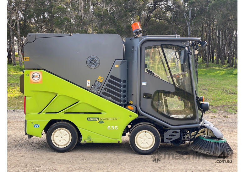 caption Green Machine 636HS Sweeper Sweeping/Cleaning