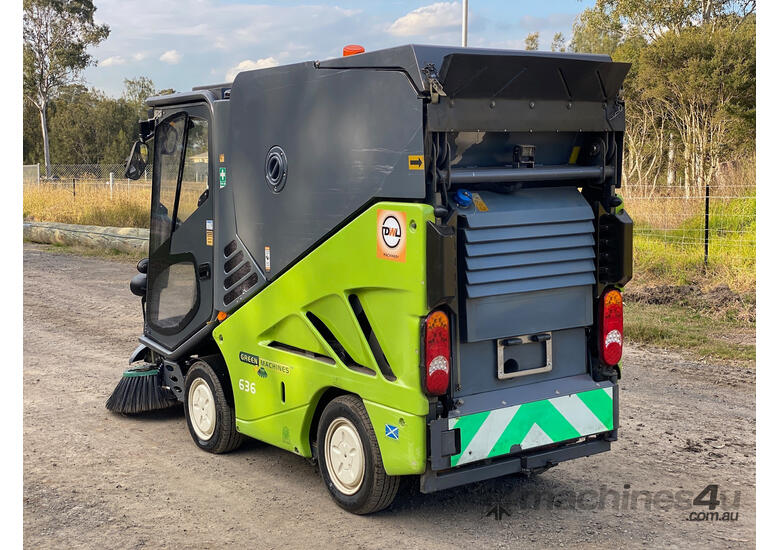 caption Green Machine 636HS Sweeper Sweeping/Cleaning