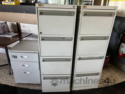 Filing Cabinets (Unreserved)