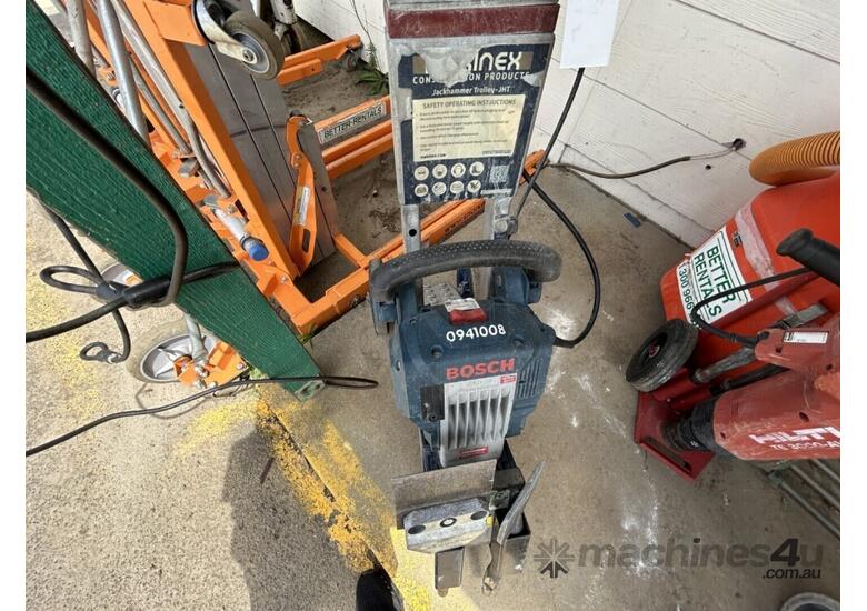caption Bosch GSH 16 Tile Remover