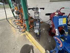 Bosch GSH 16 Tile Remover - picture2' - Click to enlarge