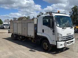 Isuzu FRR600 LONG/FRRDFZ02 - picture0' - Click to enlarge