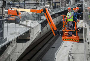 Jlg   460SJ HC3 Boom Lift