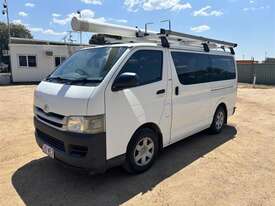 2009 TOYOTA HIACE VAN  - picture1' - Click to enlarge