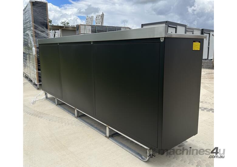 30 Drawer Stainless Steel Work Bench (Low)