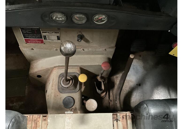 caption 1980 LandRover
