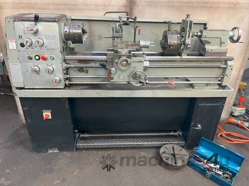 caption Dashin Prince 330mm swing x 1000mm centres gap bed lathe