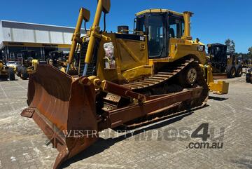 Caterpillar CAT D8T Track Type Tractors