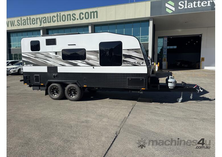 2025 Majestic Knight SLE 18'6