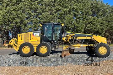 Caterpillar 2017   120M