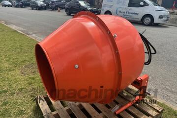 Cement Mixer 3PL Hydraulic Drive 0.5CM Two way tilt Ram Barrett