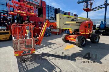 JLG 450AJ Articulating Knuckle Boom Lift - Max Height15.72m