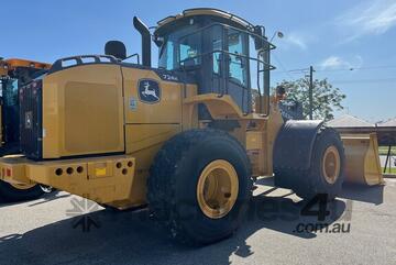 John Deere   724K Wheel Loaders John Deere   724K Wheel Loaders