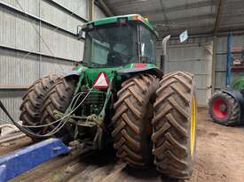 John Deere 8200 Tractor - picture2' - Click to enlarge