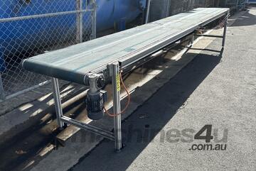 5m Motorised powered 635mm wide x 4950L rubber belt conveyor Tslot frame Estop