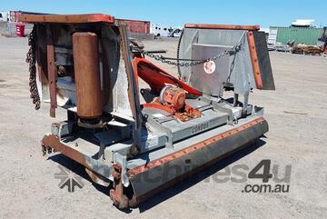 Howard   Condor Howard   Condor