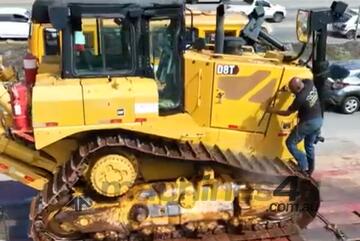 Caterpillar 2020 CAT D8T with 3,600 hrs