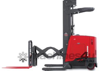 Raymond Reach Double Deep Forklift Electric 8.1M l/H 2017