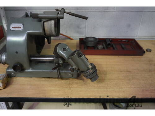 Deckel Cutter Grinder Machine: Precision Tool Machining & Grinding