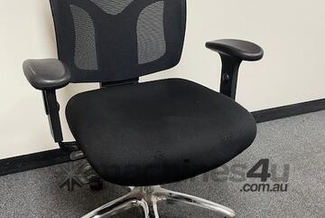 Set of Assorted Office Chairs (x 4)