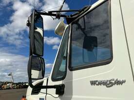 2010 International 7400 Workstar Service Truck - picture0' - Click to enlarge