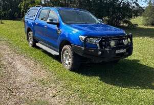 Ranger Blue Ford   4x4 Utility